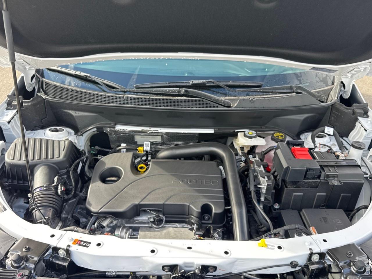 2027 Chevrolet Equinox AWD LT Photo