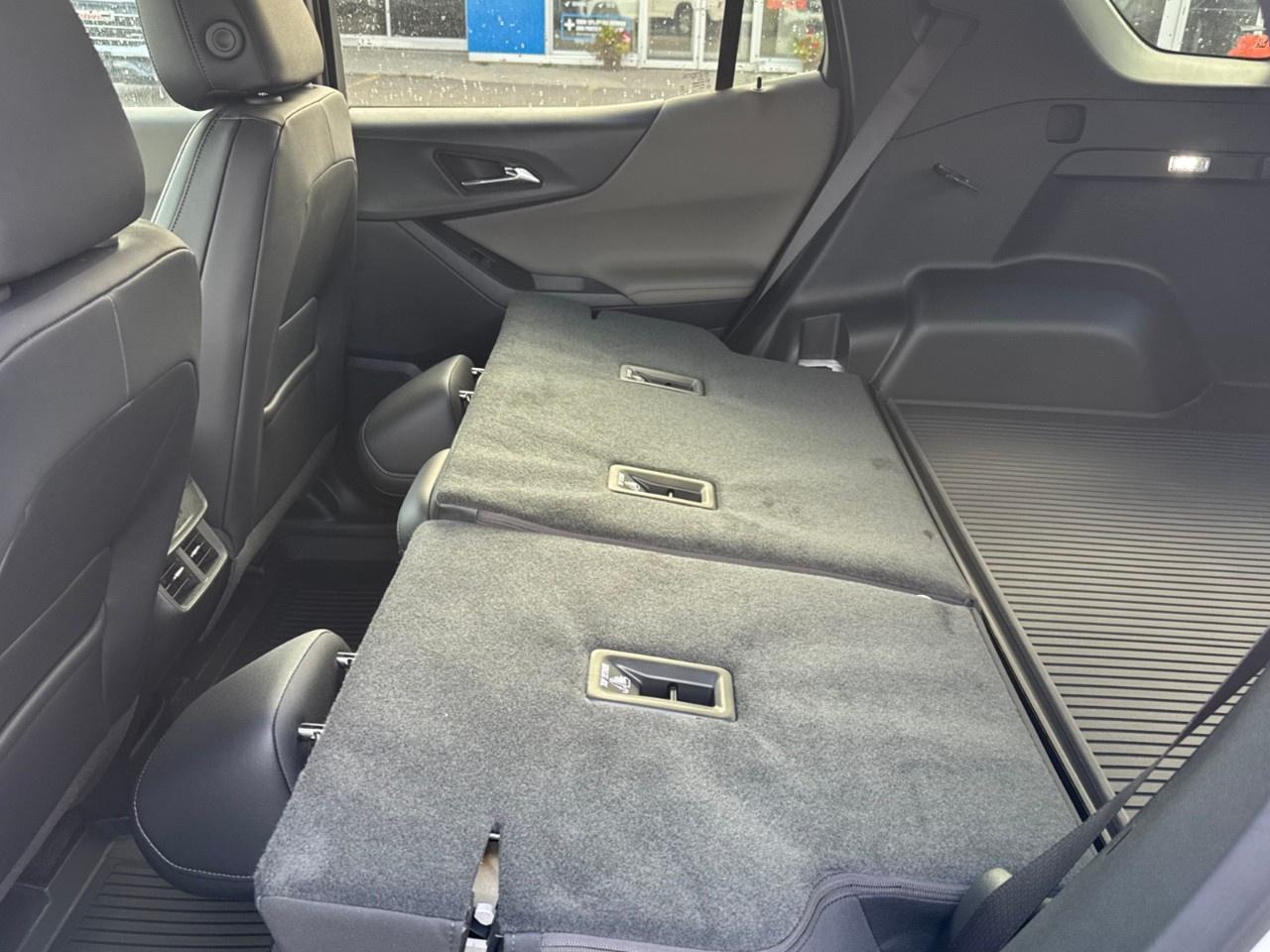 2027 Chevrolet Equinox AWD LT Photo