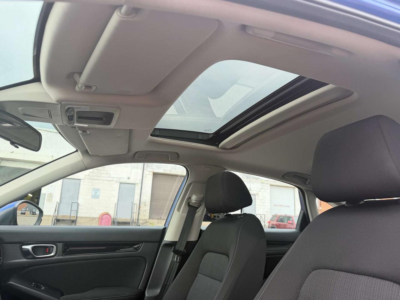 2022 Honda Civic EX ~ SUNROOF ~ CARPLAY ~ CERTIFIED Photo