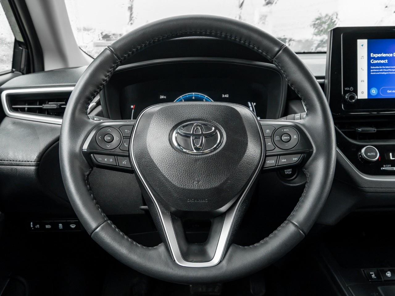 2026 Toyota Corolla Cross LE AWD Photo