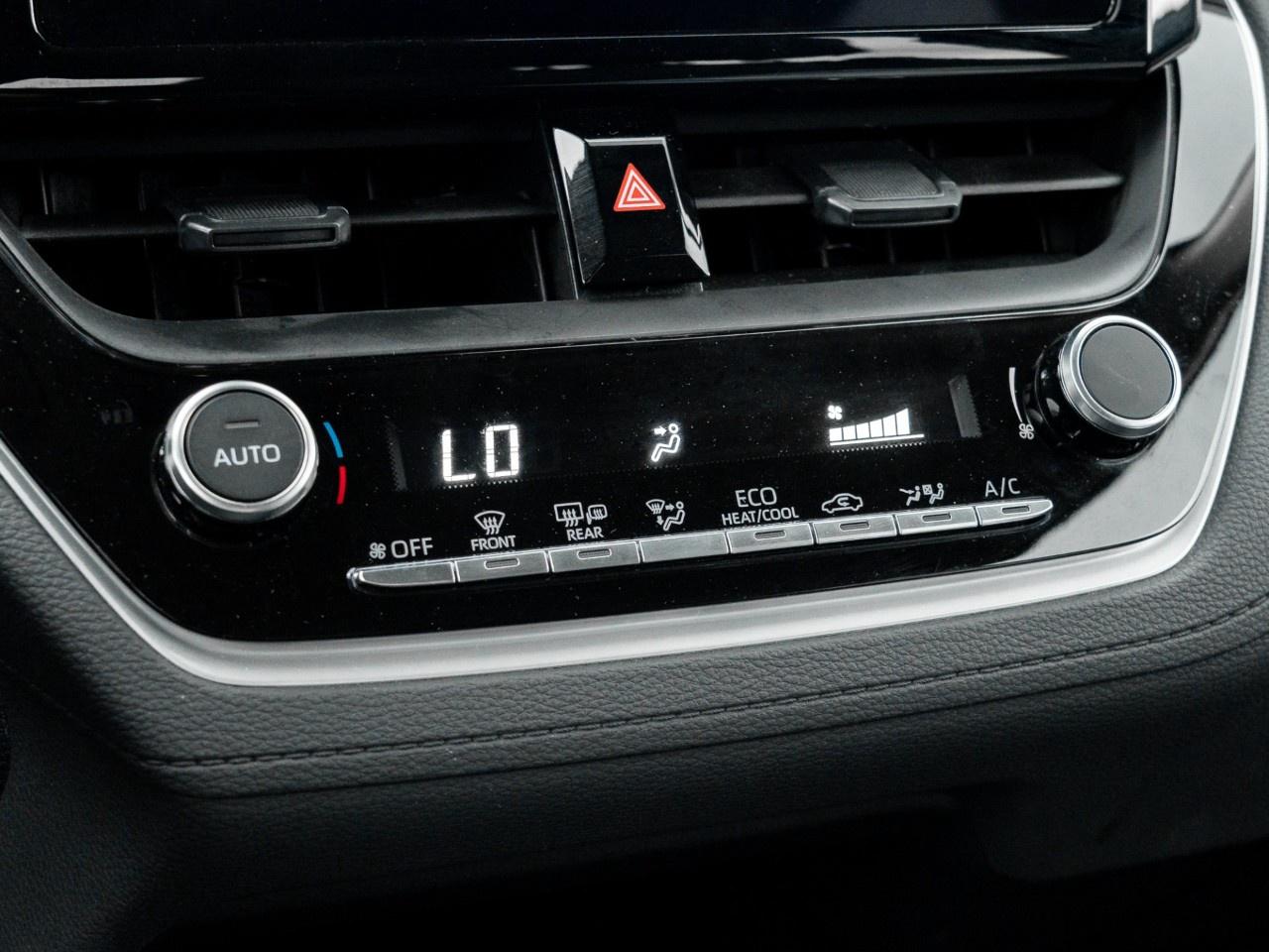 2026 Toyota Corolla Cross LE AWD Photo