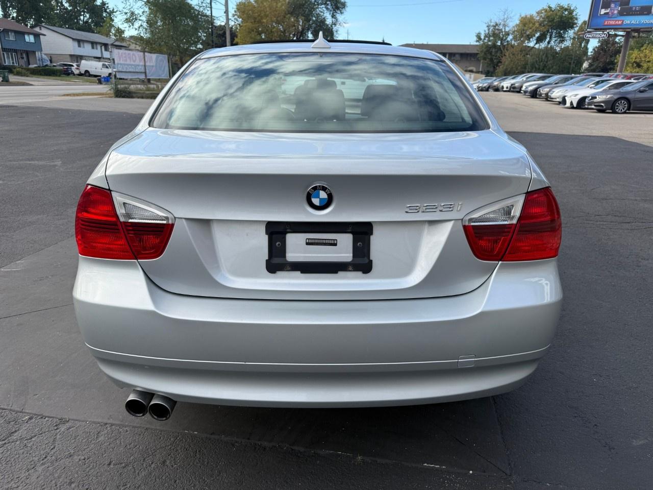 2008 BMW 3 Series 4dr Sdn 323i RWD Photo