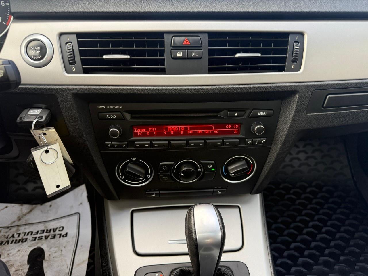2008 BMW 3 Series 4dr Sdn 323i RWD Photo