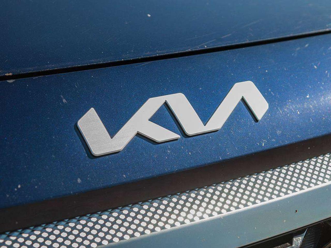2024 Kia Seltos EX   AWD   Leather   Sunroof   Apple CarPlay   Heated Steering Wheel Photo