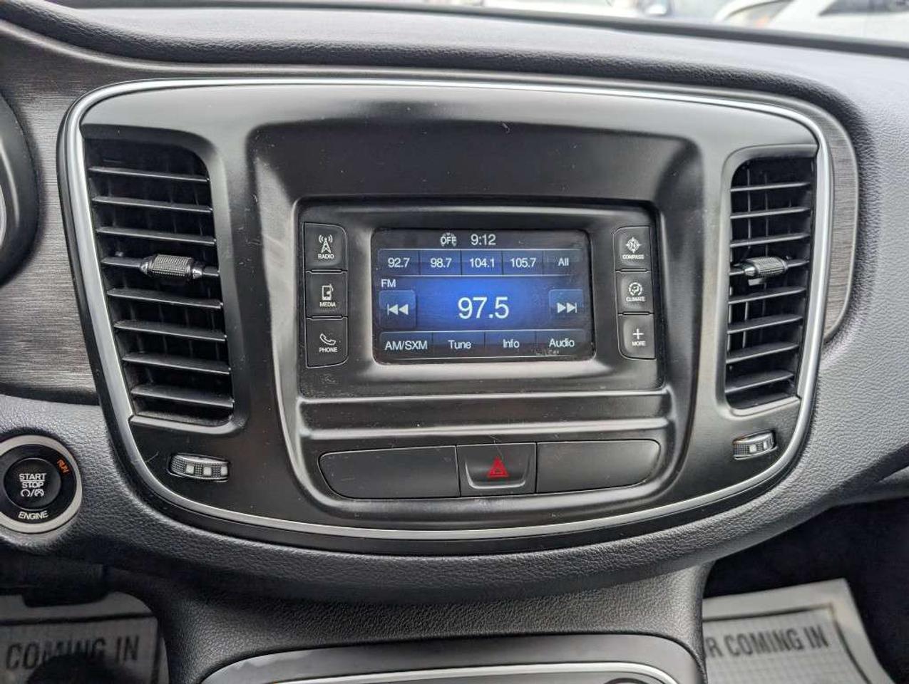 2016 Chrysler 200 Limited   HTD SEATS   BLUETOOTH Photo