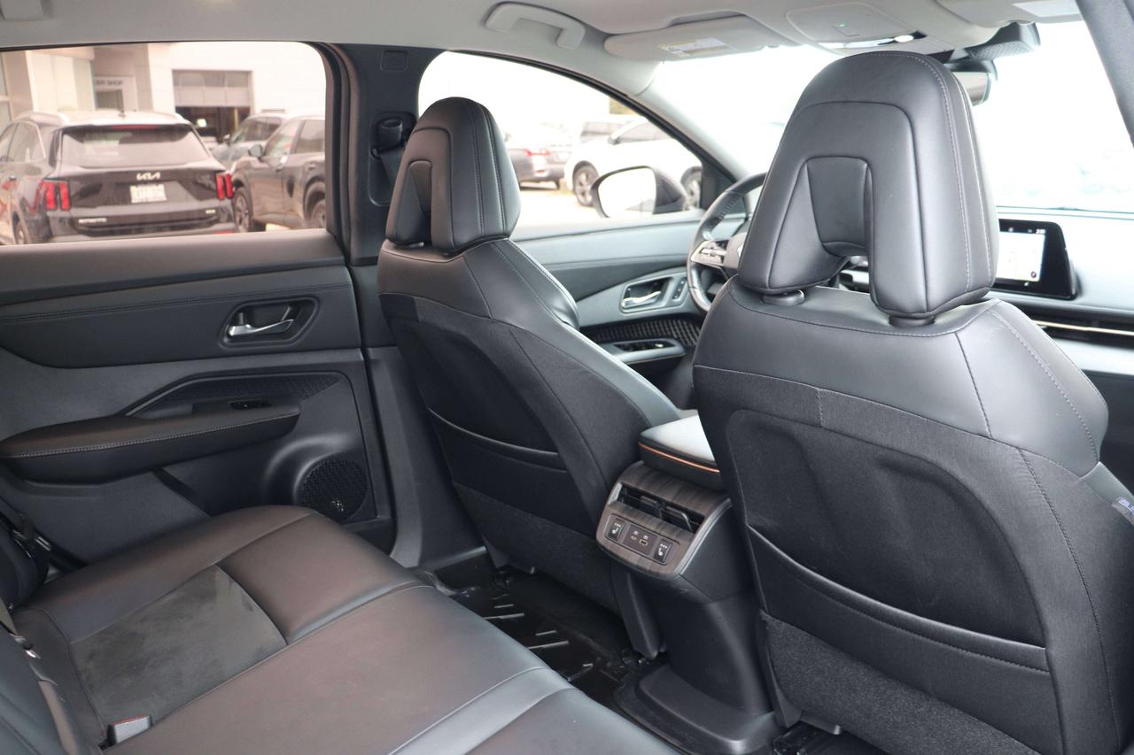 2023 Nissan Others ENGAGE   ONE OWNER  NO ACCIDENTS Photo