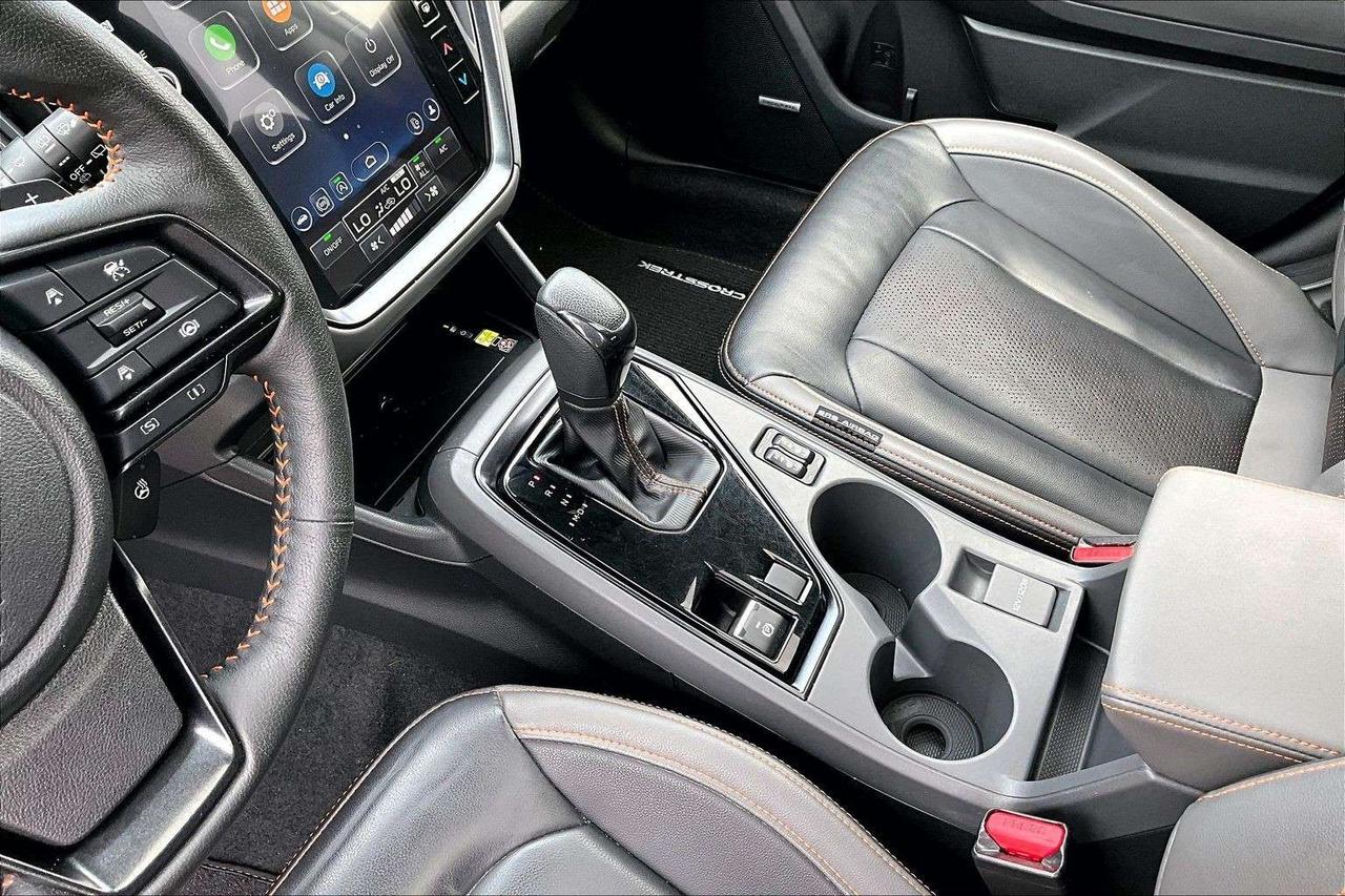 2025 Subaru Crosstrek Limited   Serviced Here Since New   AWD   Leather Photo