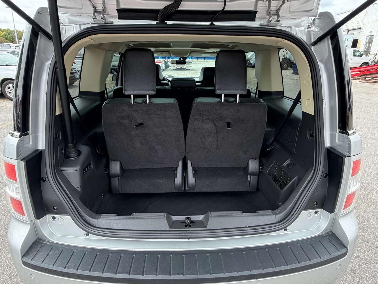 2017 Ford Flex Limited ~ EcoBoost ~ AWD ~ Certified Photo