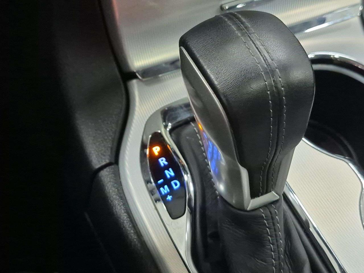 2019 Jeep Grand Cherokee Summit 4x4, Pano Roof, Harman/Kardon Sound! Photo