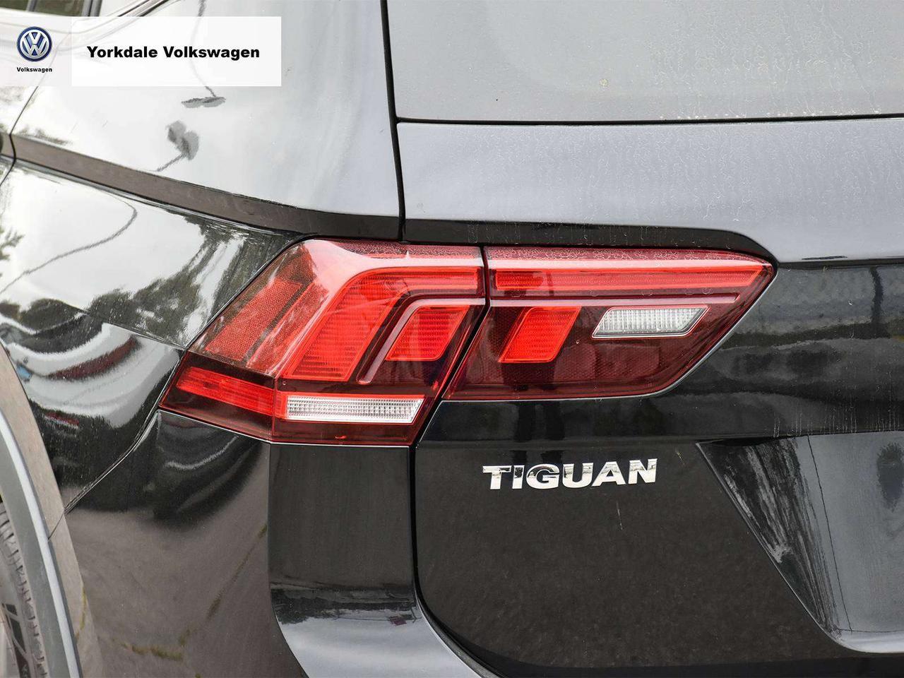 2021 Volkswagen Tiguan 4Motion Photo