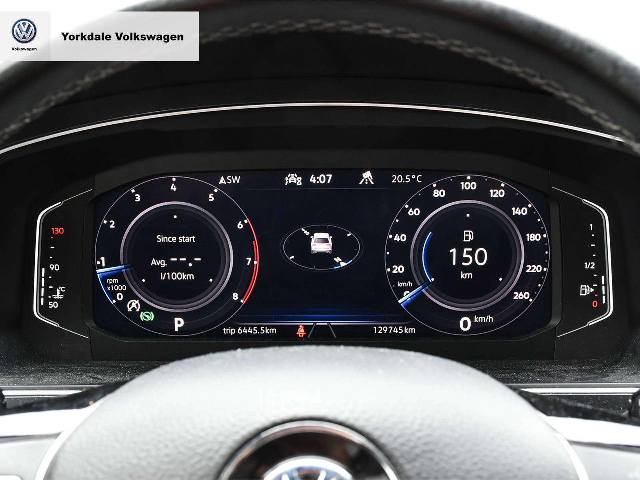 2021 Volkswagen Tiguan 4Motion Photo