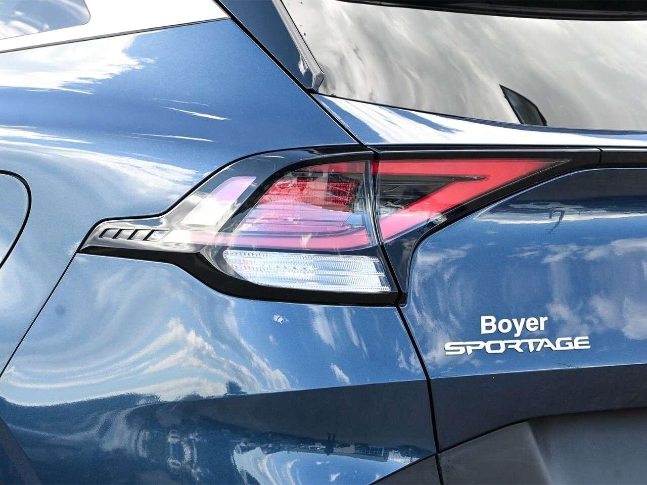 2023 Kia Sportage LX FWD Photo