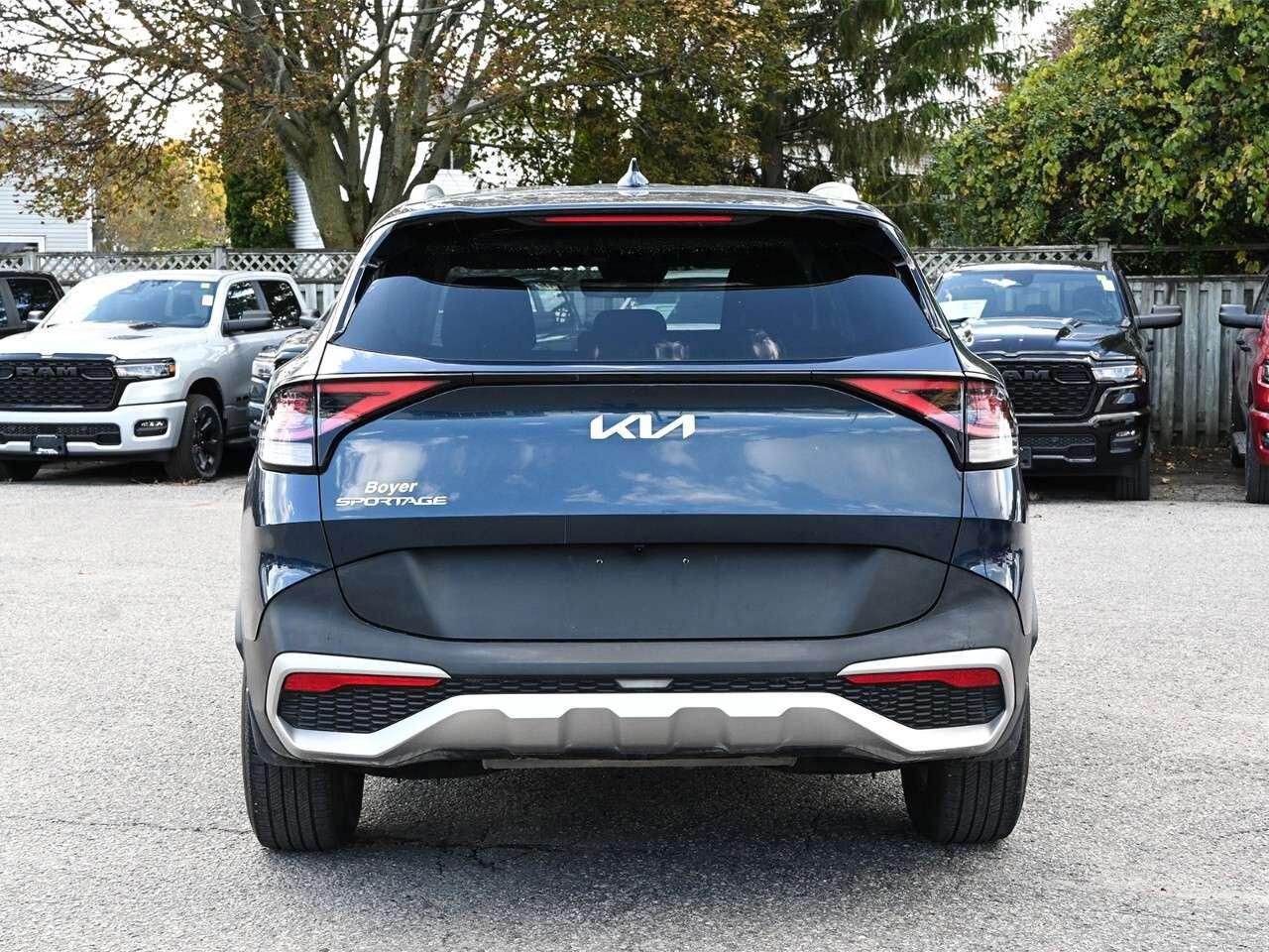2023 Kia Sportage LX FWD Photo