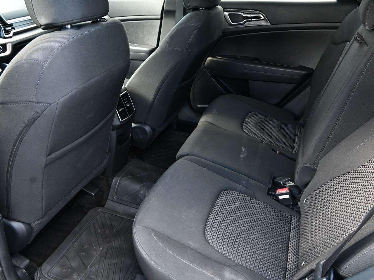 2023 Kia Sportage LX FWD Photo