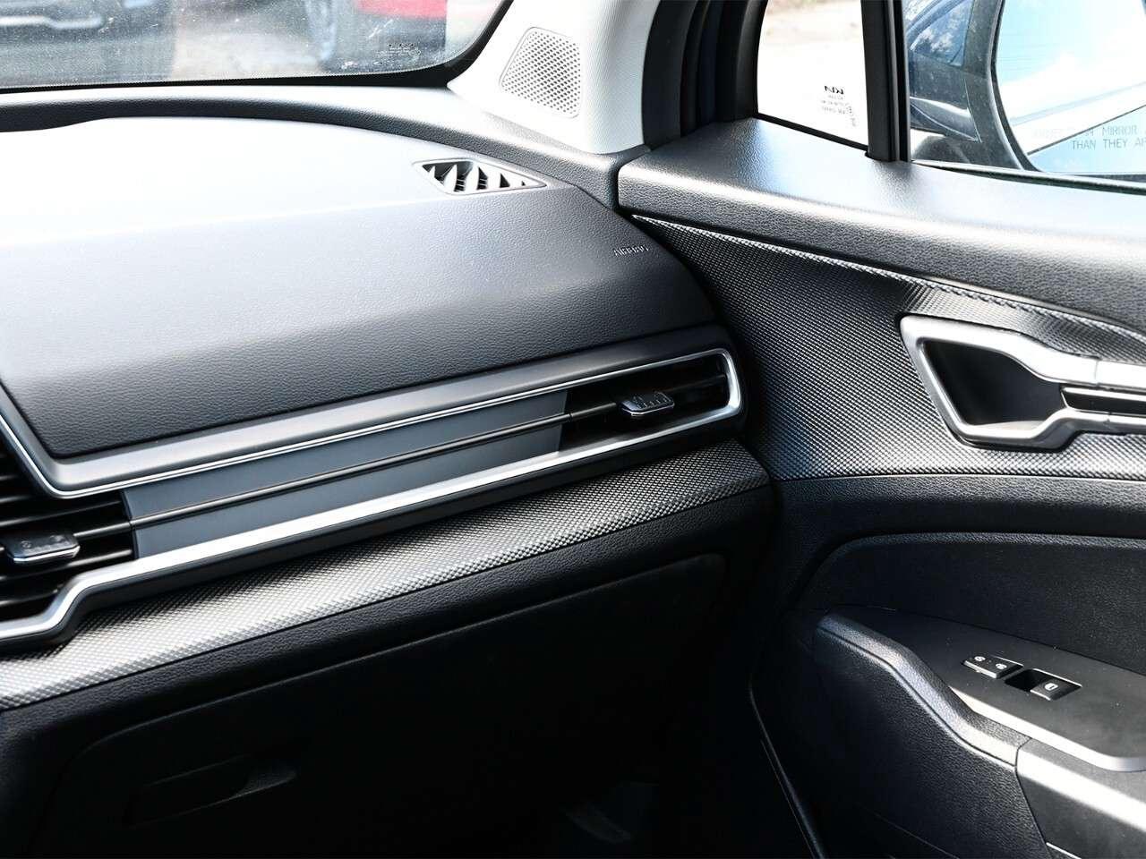 2023 Kia Sportage LX FWD Photo