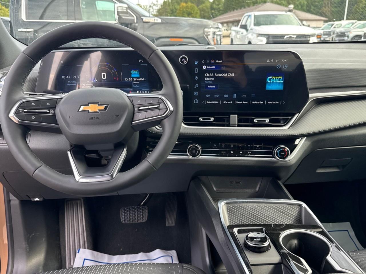 2027 Chevrolet Equinox AWD LT Photo