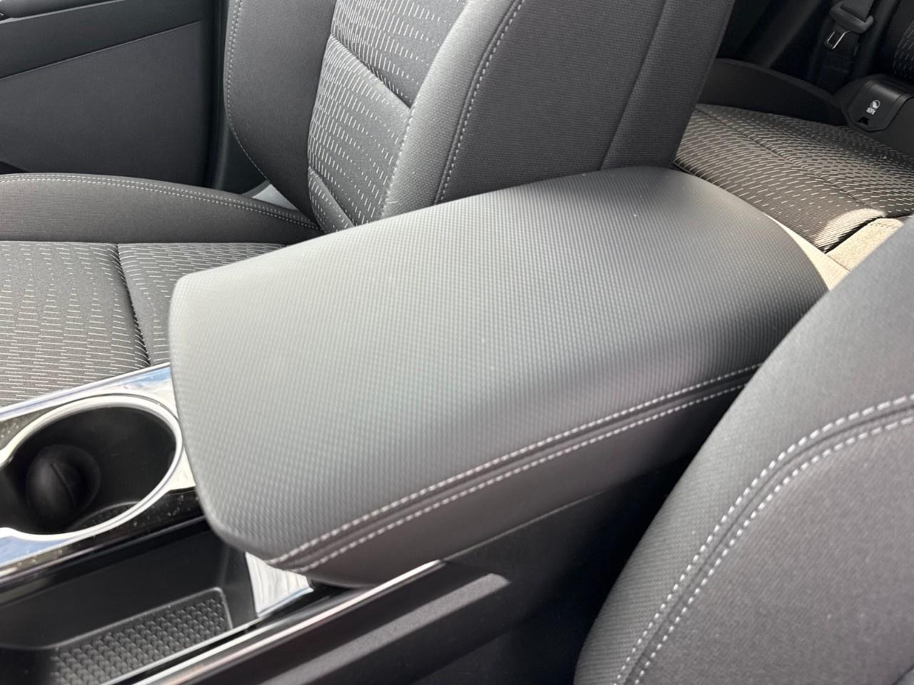 2027 Chevrolet Equinox AWD LT Photo