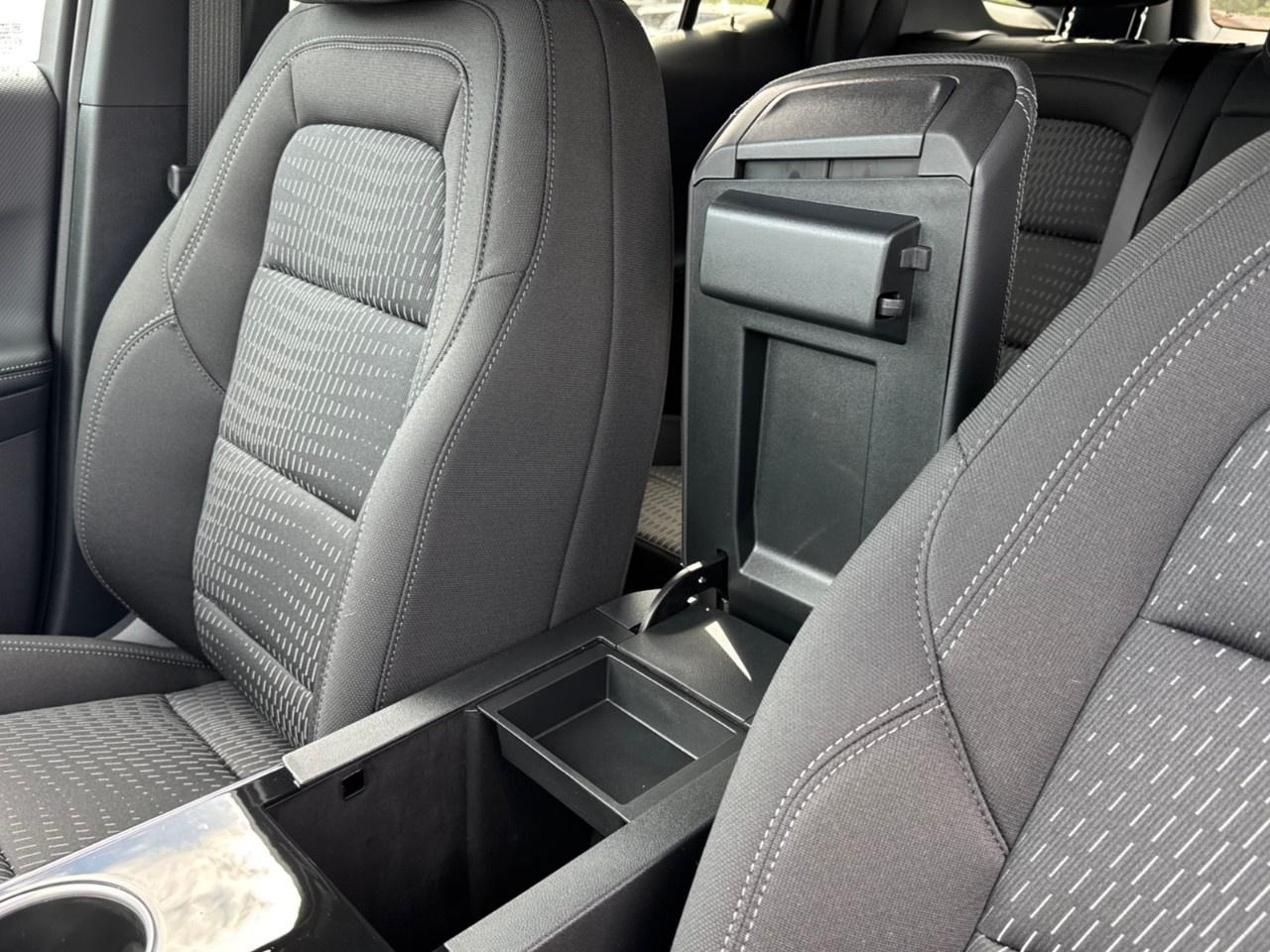 2027 Chevrolet Equinox AWD LT Photo