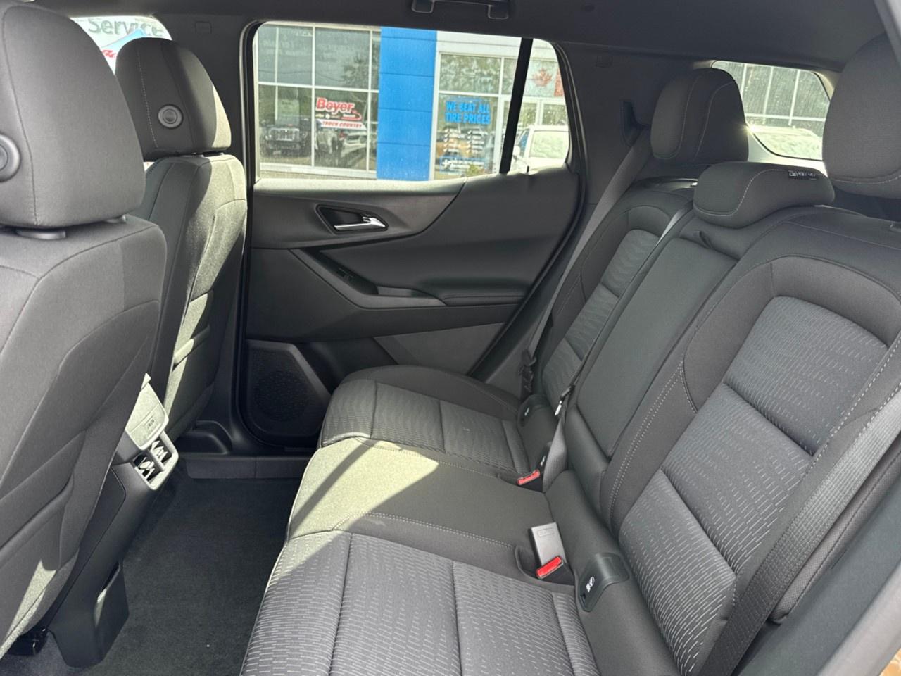 2027 Chevrolet Equinox AWD LT Photo