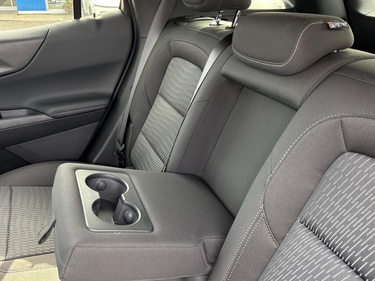 2027 Chevrolet Equinox AWD LT Photo