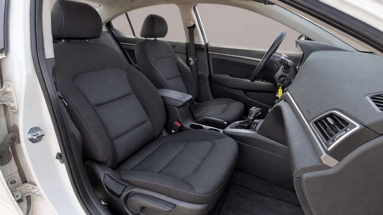 2018 Hyundai Elantra GL   Certified   NO Accident Photo