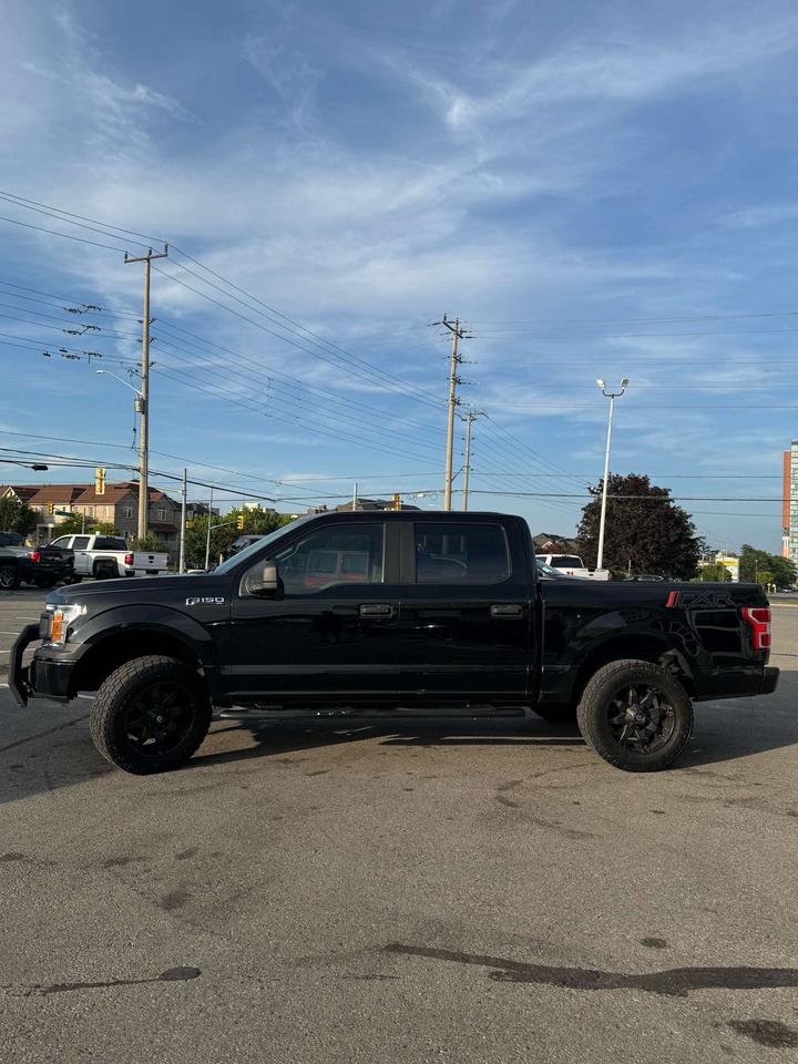 2018 Ford F-150 XL 4WD SuperCrew 5.5' Box Photo4