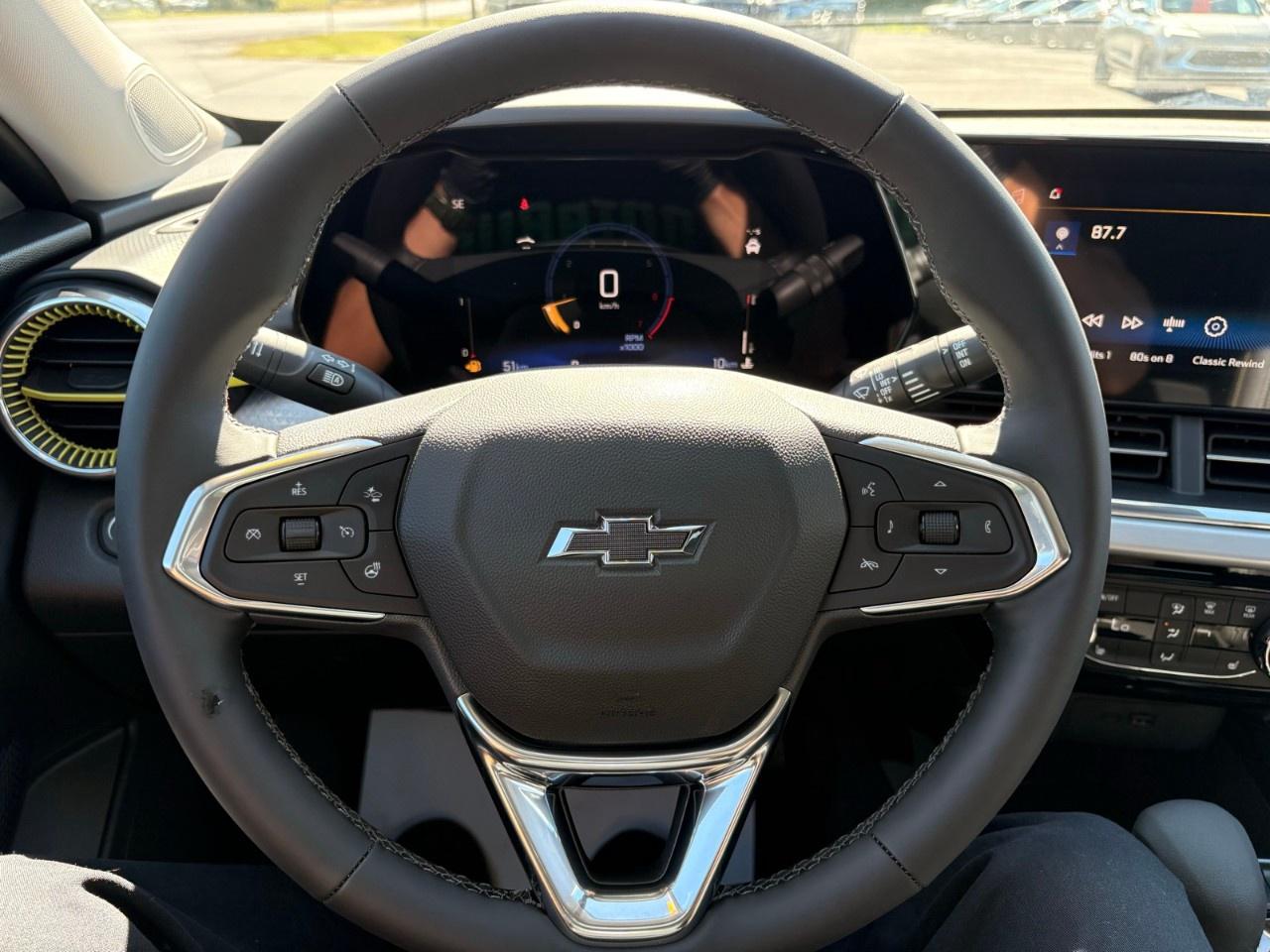2026 Chevrolet Trax Fwd 4dr Lt Photo