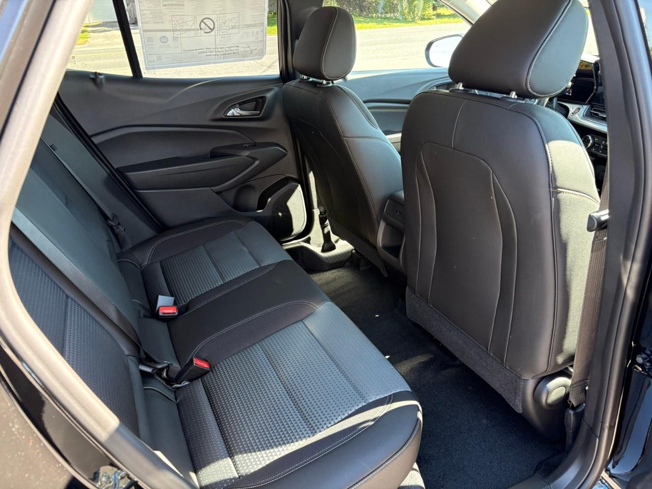2026 Chevrolet Trax Fwd 4dr Lt Photo