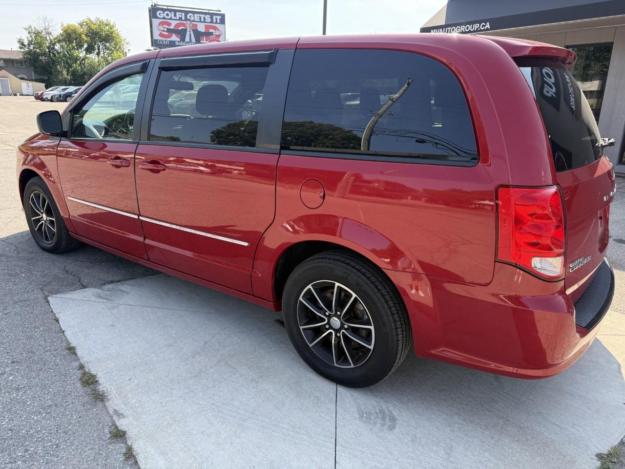 2016 Dodge Grand Caravan 4dr Wgn SXT Photo