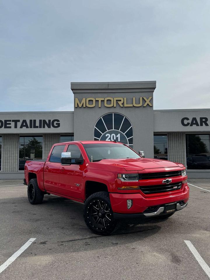 2018 Chevrolet Silverado 1500 4WD 5'8 Crew Cab 143.5 LT w/2LT Z71 Photo