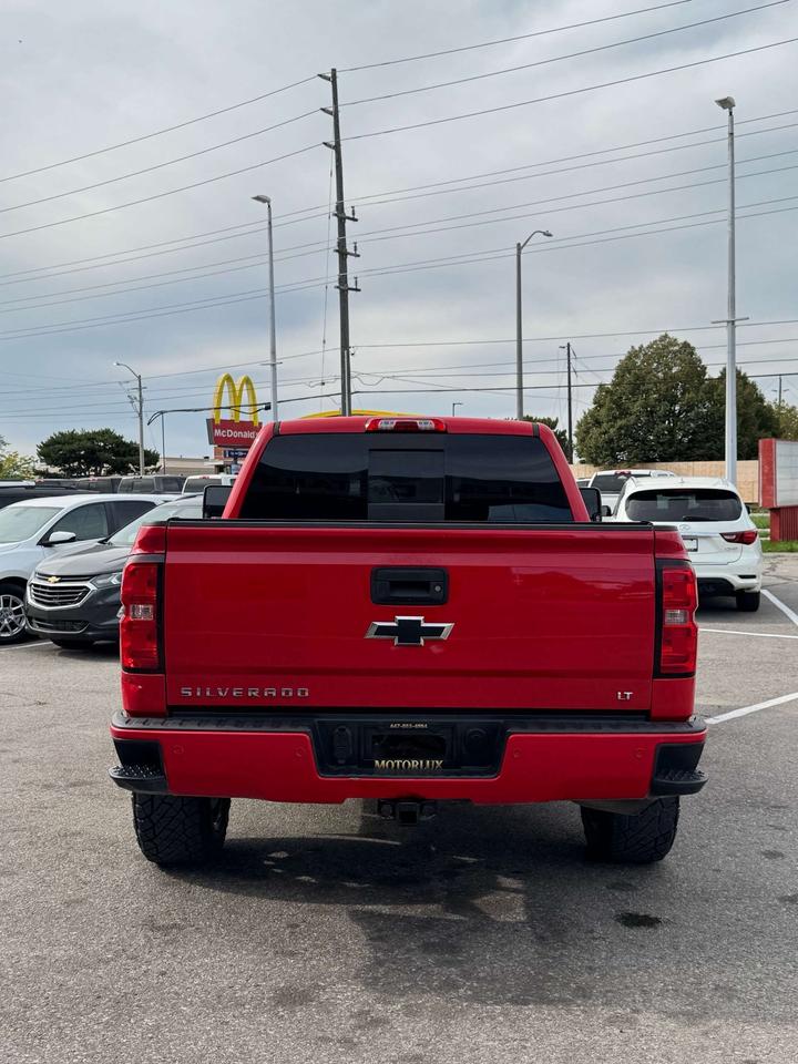 2018 Chevrolet Silverado 1500 4WD 5'8 Crew Cab 143.5 LT w/2LT Z71 Photo