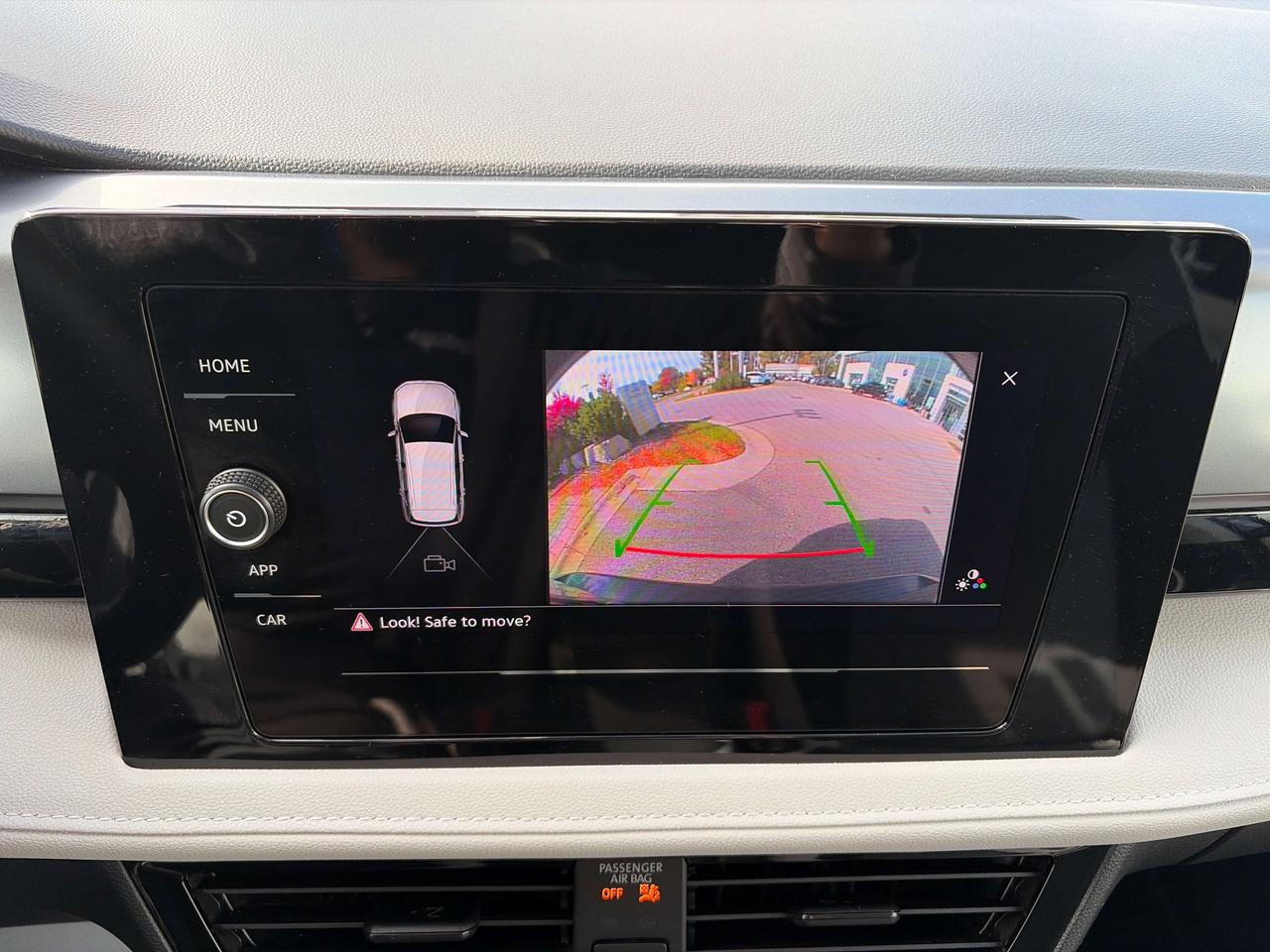 2025 Volkswagen Taos Trendline Photo