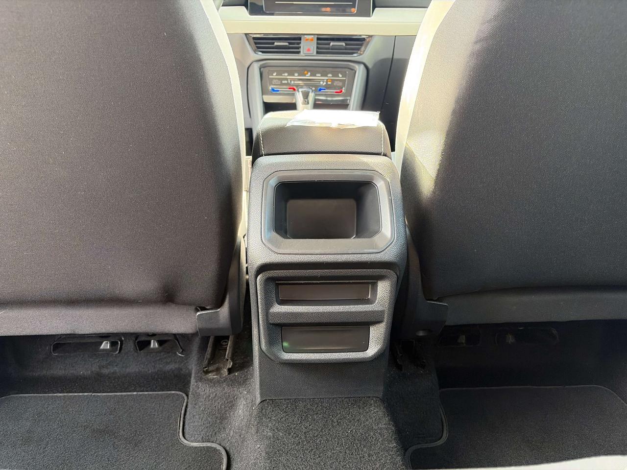 2025 Volkswagen Taos Trendline Photo