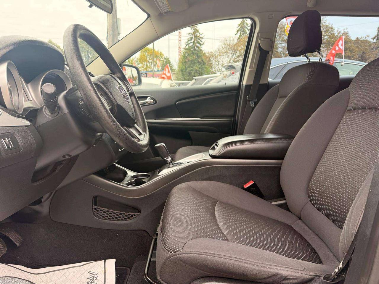 2012 Dodge Journey CANADA VALUE Photo