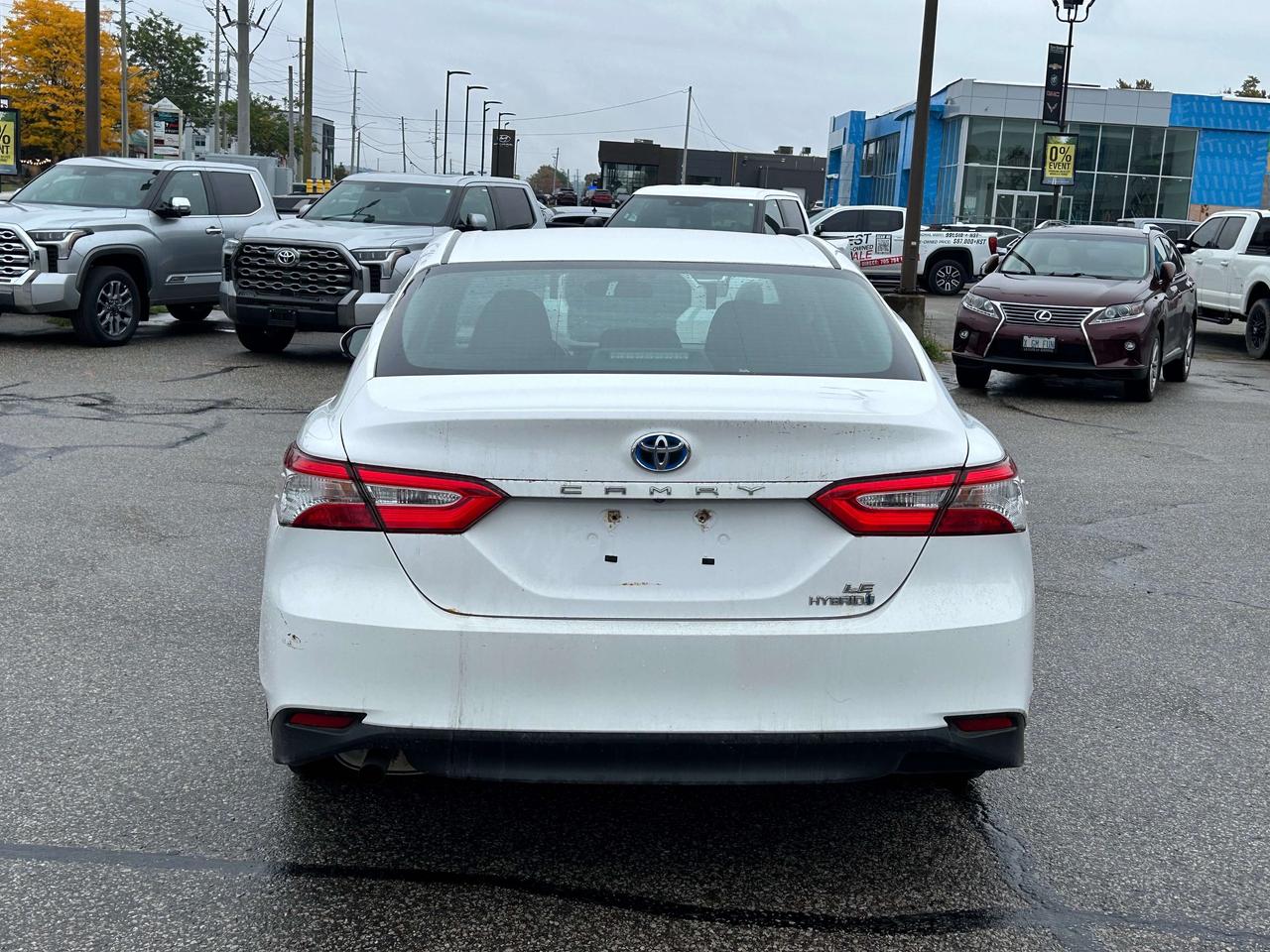 2018 Toyota Camry LE Photo