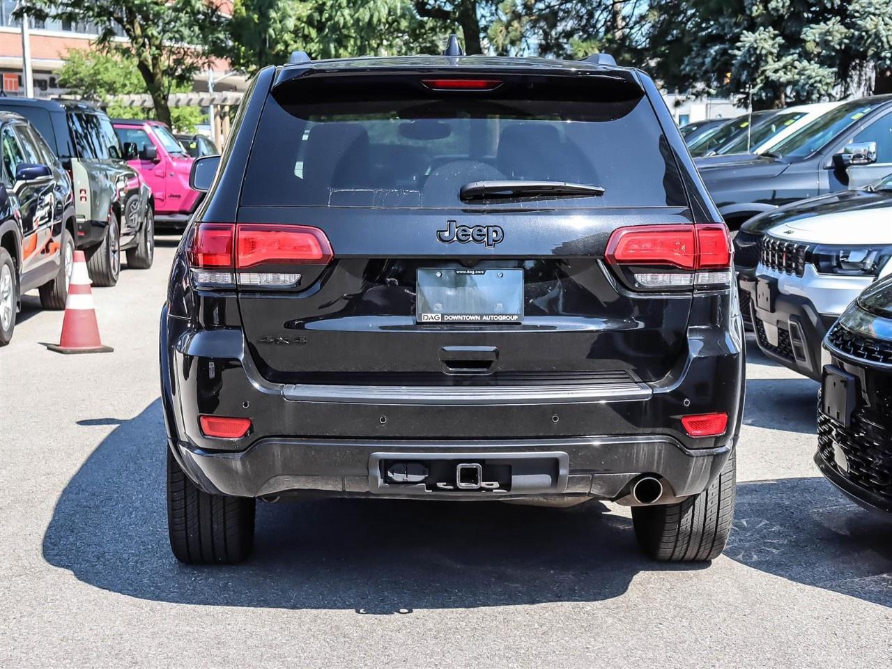 2019 Jeep Grand Cherokee ALTITUDE 4X4 Photo2