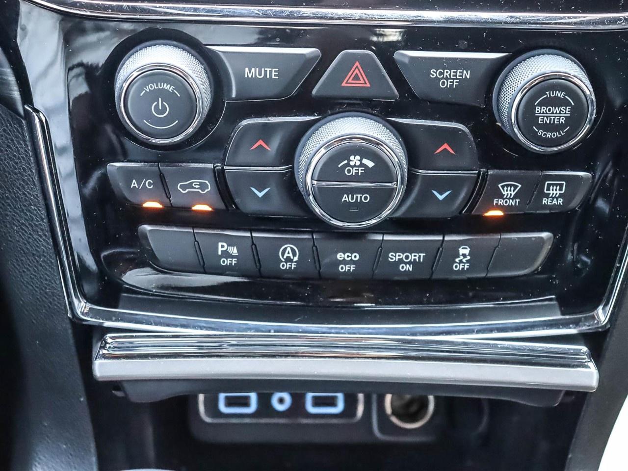 2019 Jeep Grand Cherokee ALTITUDE 4X4 Photo