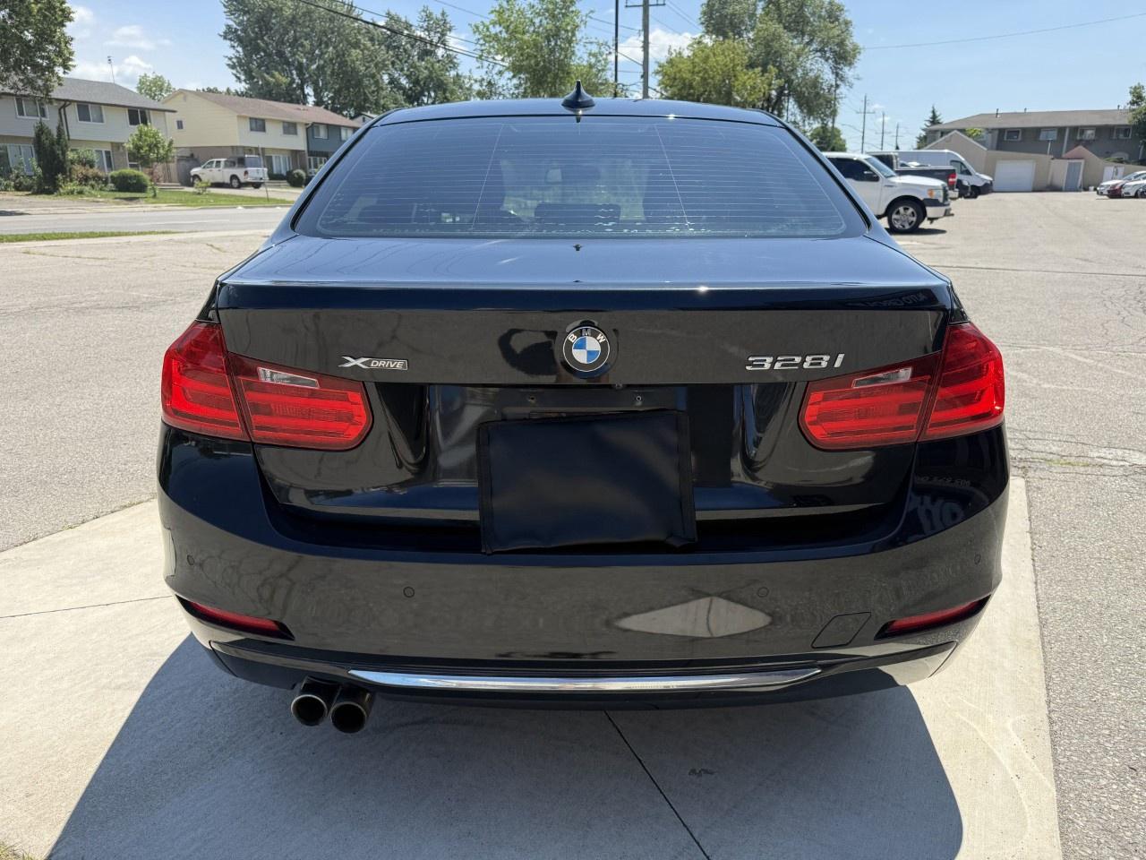2015 BMW 3 Series 4dr Sdn 328i xDrive AWD South Africa Photo