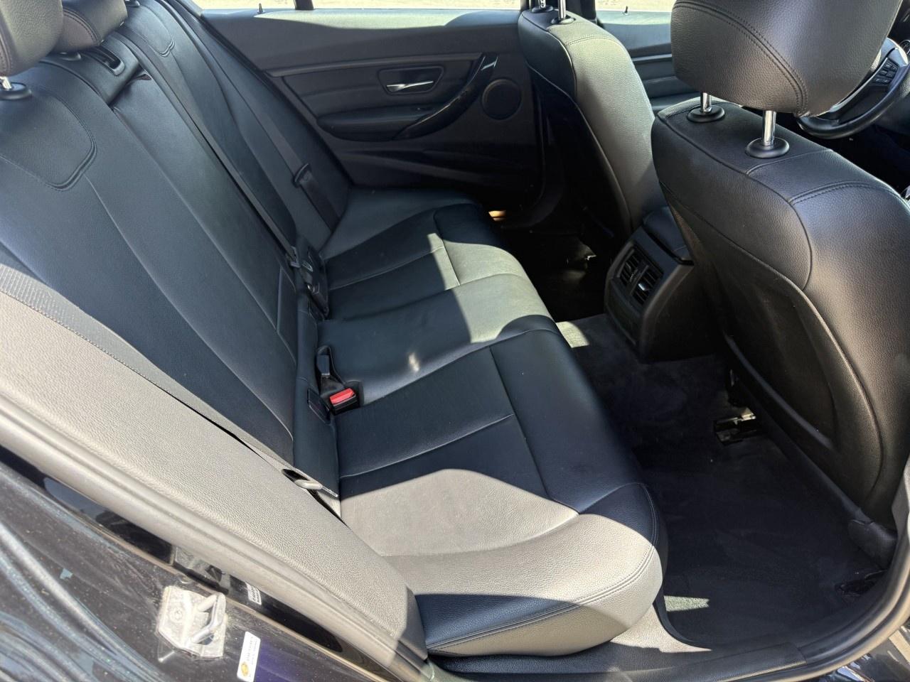 2015 BMW 3 Series 4dr Sdn 328i xDrive AWD South Africa Photo