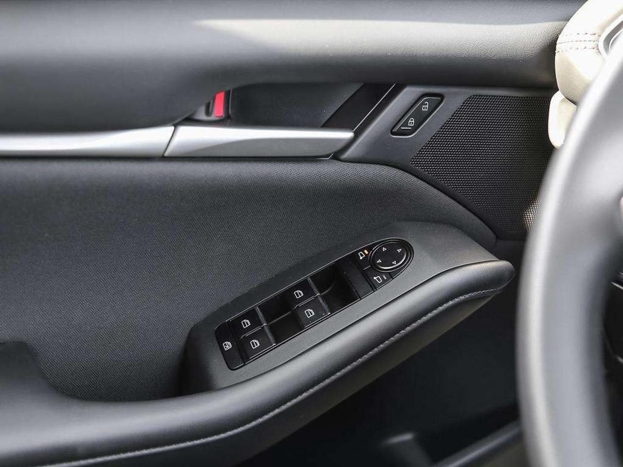 2026 Mazda MAZDA3 GX FWD Photo