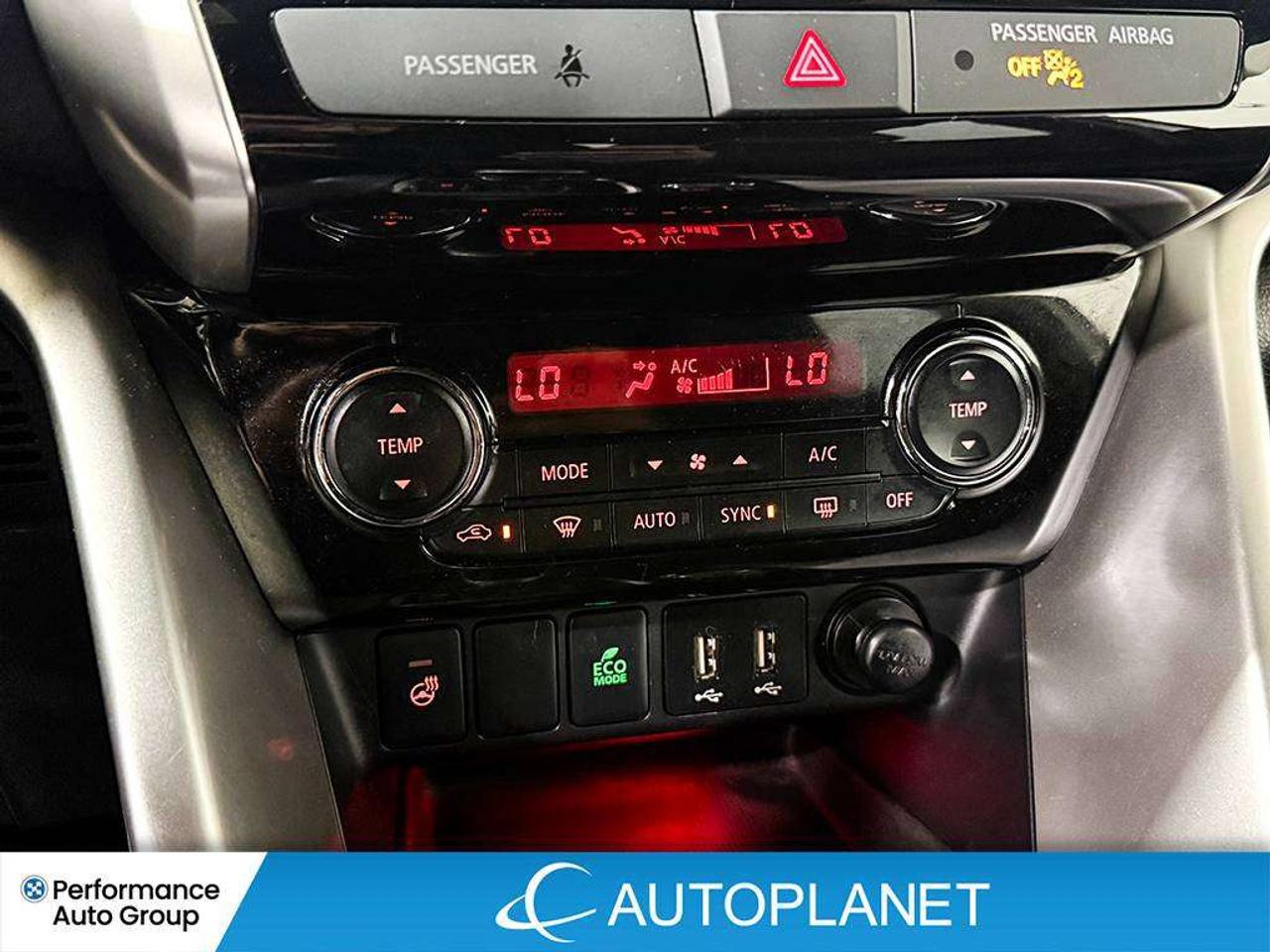 2024 Mitsubishi Eclipse Cross SEL AWD, Navi, Sunroof, Heads Up Display, 360 Cam! Photo