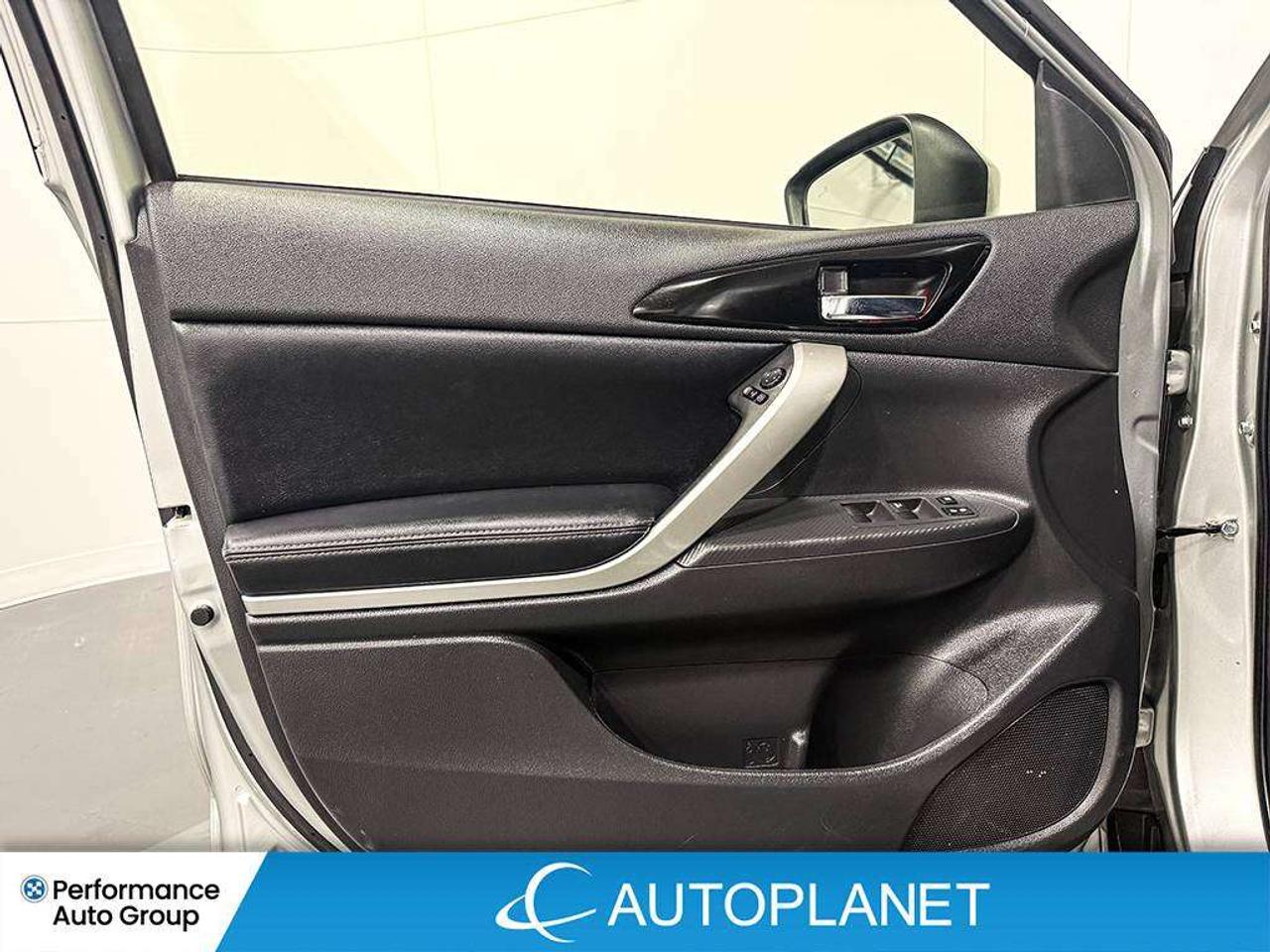2024 Mitsubishi Eclipse Cross SEL AWD, Navi, Sunroof, Heads Up Display, 360 Cam! Photo