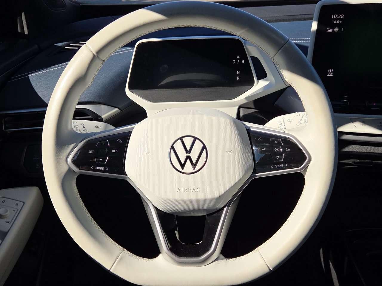 2023 Volkswagen ID.4 Pro Photo