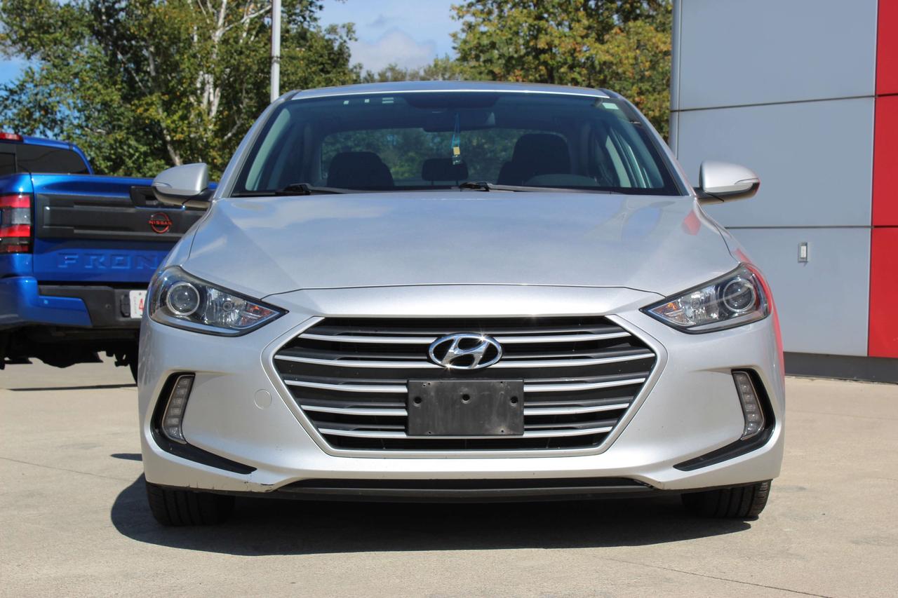 2018 Hyundai Elantra GL SE Photo