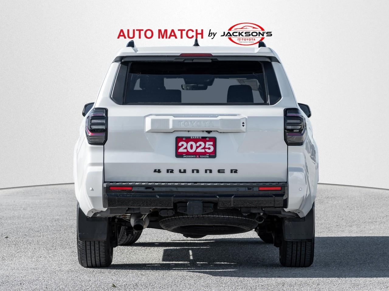 2025 Toyota 4Runner Base 4dr 4x4 Photo