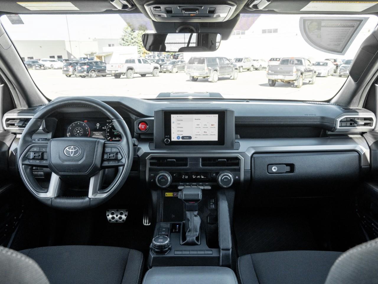 2025 Toyota 4Runner Base 4dr 4x4 Photo