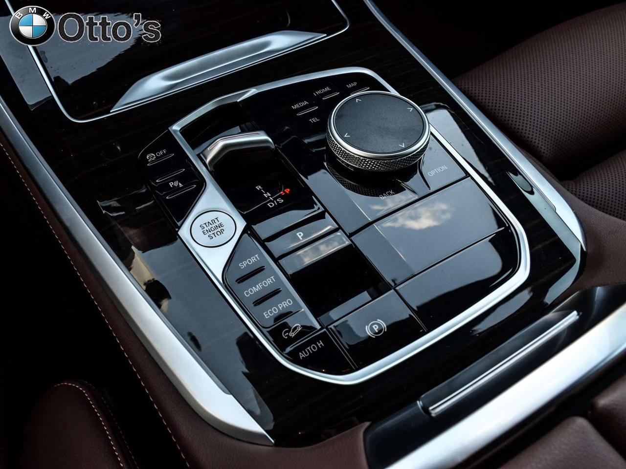 2025 BMW X5 xDrive40i Photo