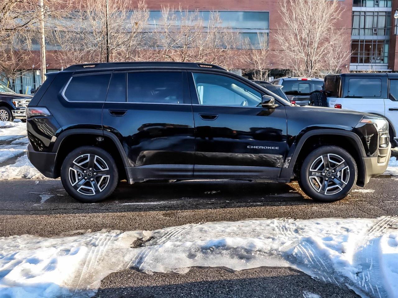 2026 Jeep Cherokee Limited 4X4 Photo