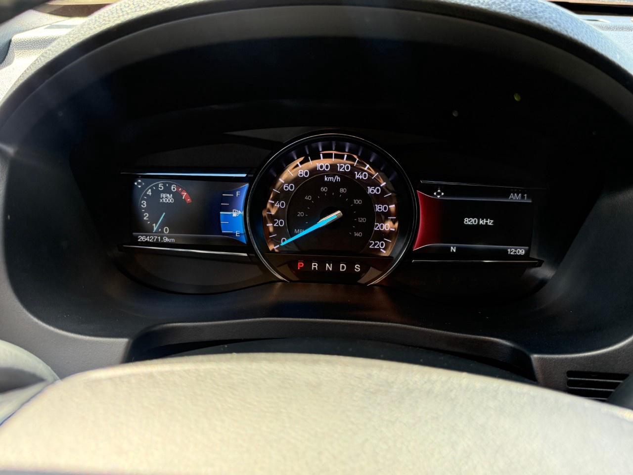 2019 Ford Explorer XLT 4WD Photo