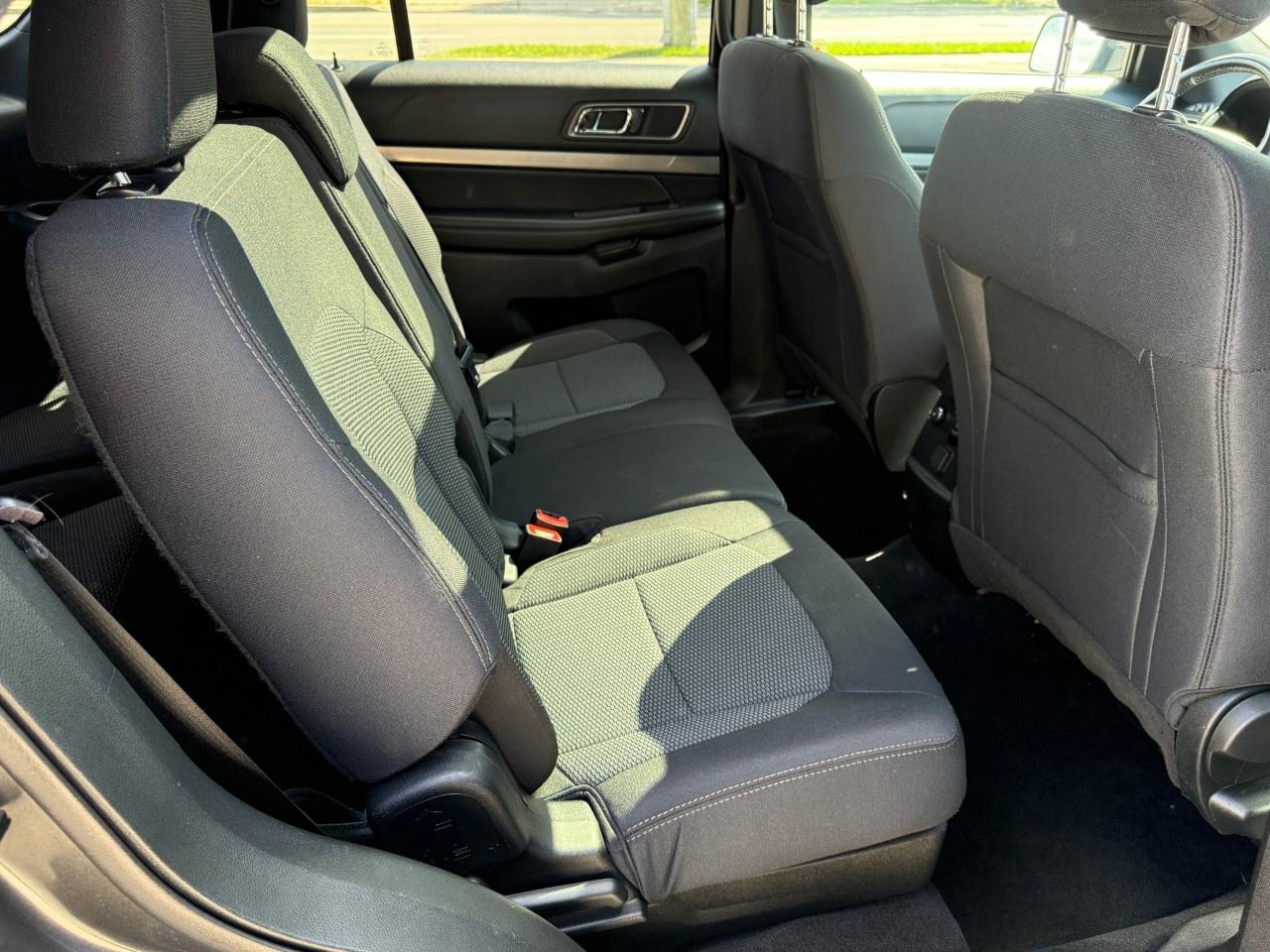 2019 Ford Explorer XLT 4WD Photo
